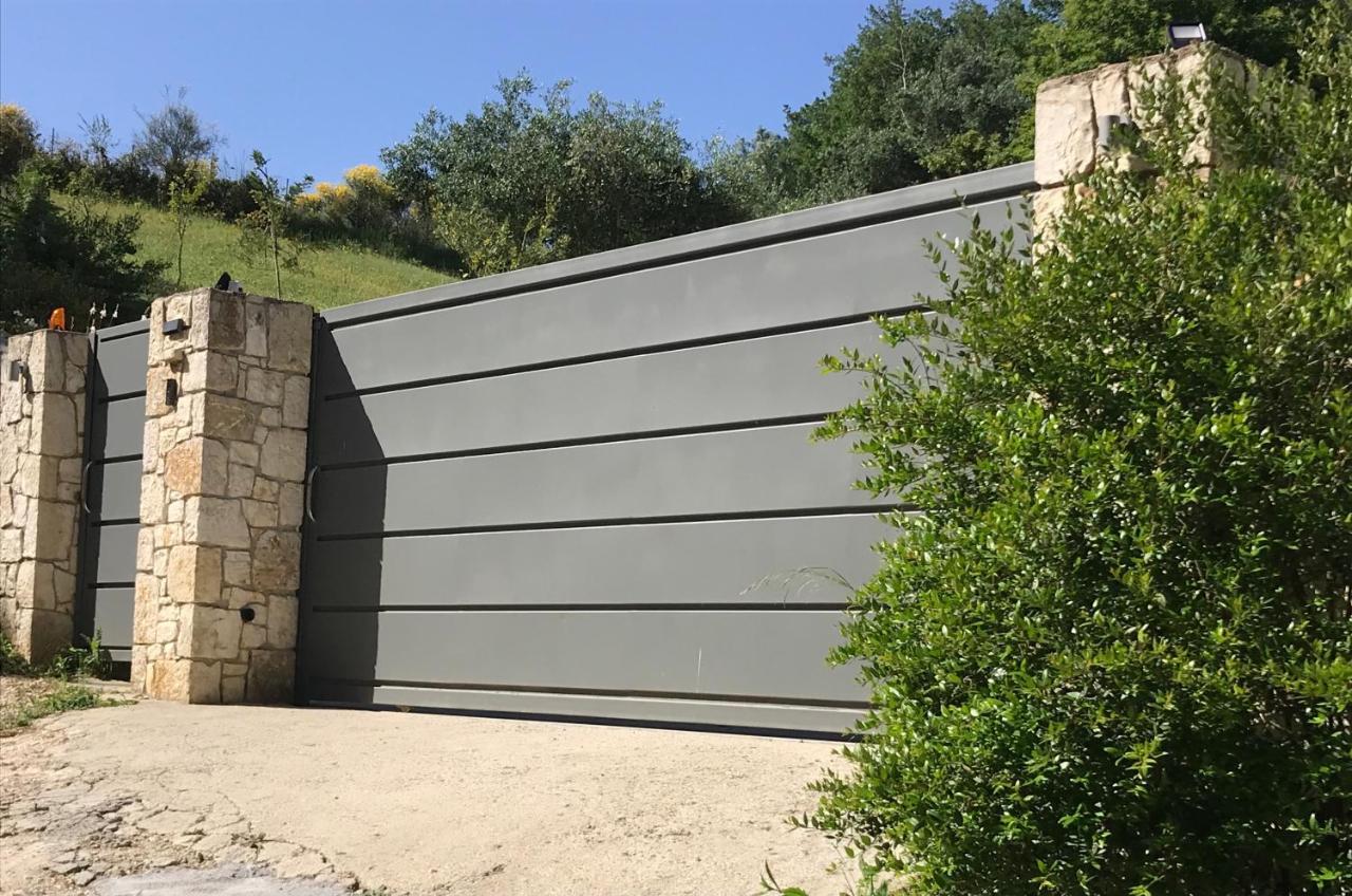 Coco , Un Lieu Convivial Ou Se Ressourcer. Villa Kalafationes